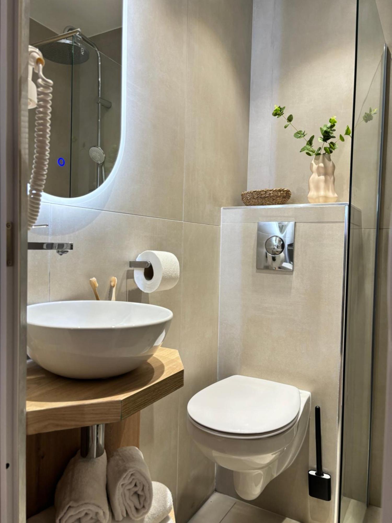 Hotel Paris Amore Zewnętrze zdjęcie